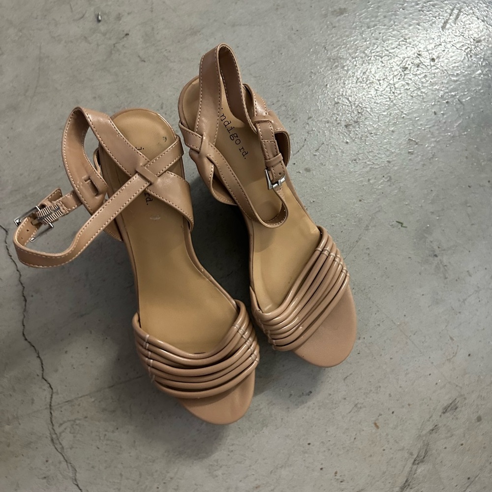 Tan Strappy wedges